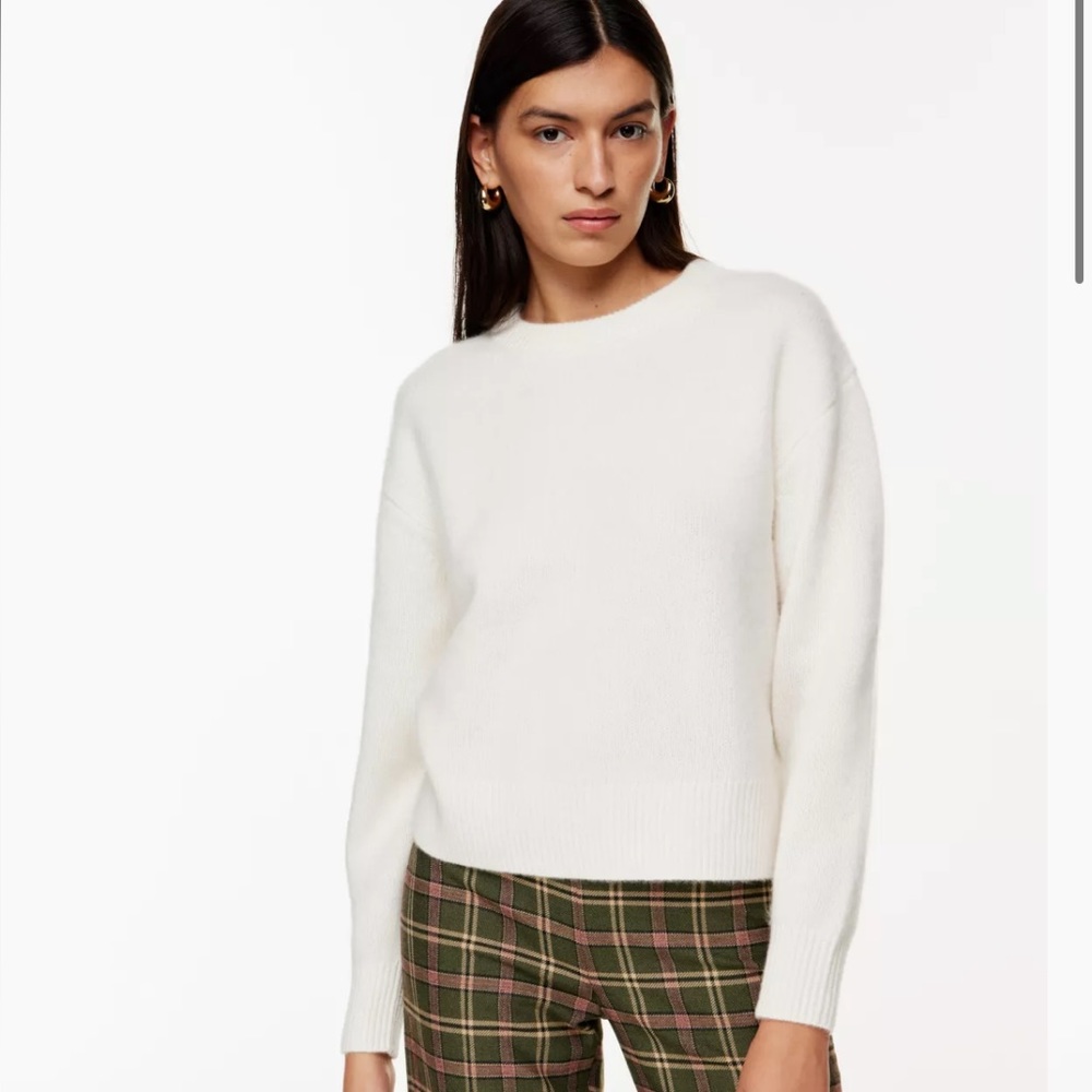 Aritzia Wilfred Luxe Cashmere Maria Sweater